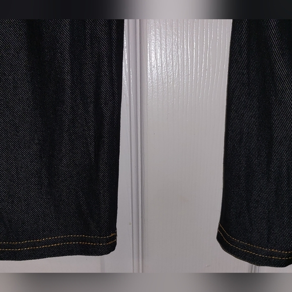 Yelete Women's Medium Cotton-Blend 5-Pocket Skinny Jegging Black - Picture 5 of 9